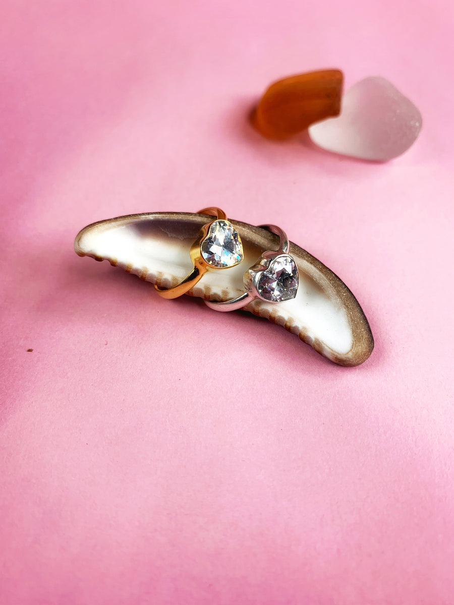 CINTA crystal heart ring 22k gold plated