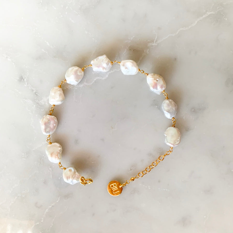 KESSY PEARL 22k GOLD plated bracelet - Main Image